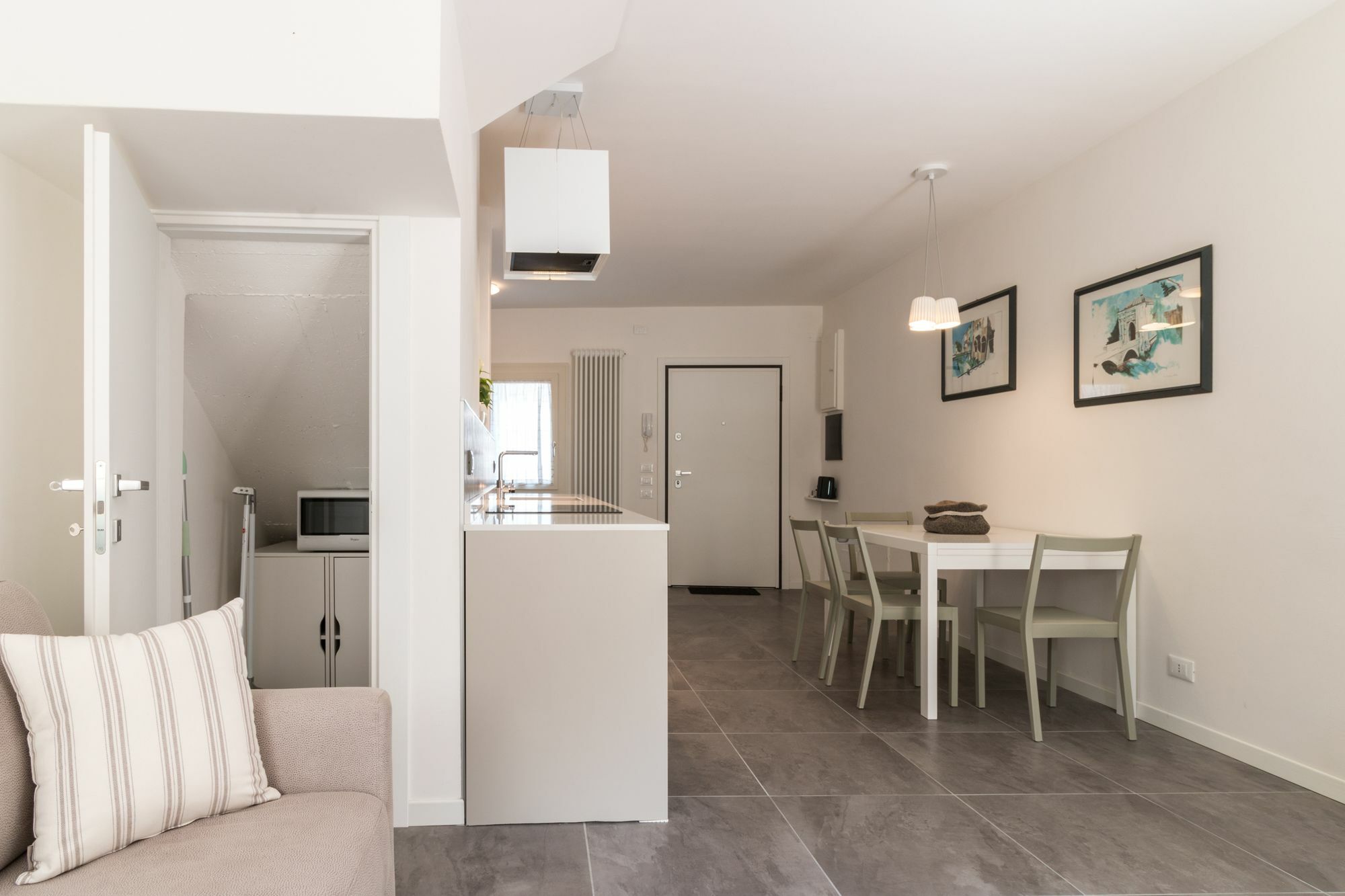 Apartment Modern